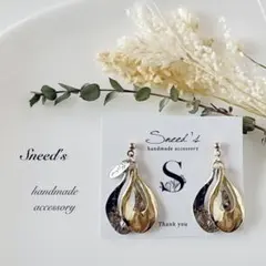 Item thumbnail for item 69741a64-96c9-4786-8a71-0f70f206bfa0