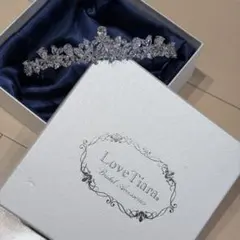 ティアラ　結婚式