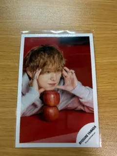 Item thumbnail for item 7f9fd773-a716-4f91-b05e-f7c79f5ab365