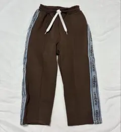 Item thumbnail for item dd77aadd-e0de-47c4-a9a7-96d202d89792