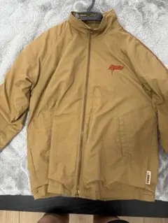 PUMA ベージュ ナイロンジャケット
