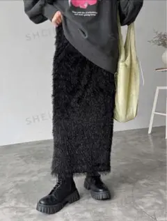 新品未使用  SHEIN 黒フェイクファータイトスカート ロング丈