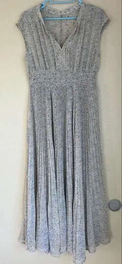 COCODEAL ココディール レトロフラワープリントフレンチスリーブワンピース