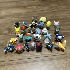 サ*ン様 ポケモンフィギュア