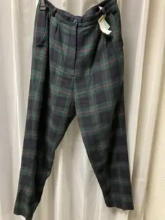 パンツ　スラックス　毛７０%