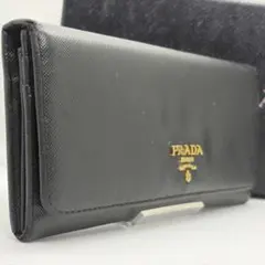最高峰✨️プラダ 長財布 折り財布 レザー サフィアーノ ゴールド金具 ブラックのサムネイル