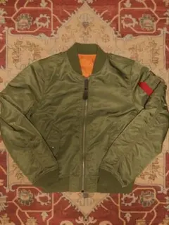 ALPHA INDUSTRIES MA-1 フライトジャケット