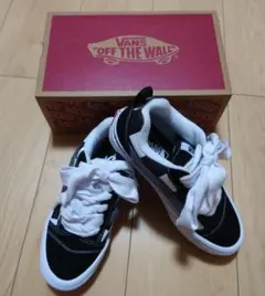 【新品】VANS Off The Wall キッズシューズ 22cm
