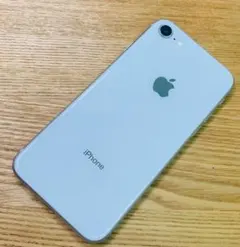 M6 SIMフリー iPhone8 64GB silver