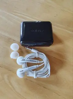 【未使用】Galaxy 純正 有線イヤホン 3.5mm ＆ 専用ケース セット