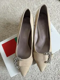 最終価格♡銀座カネマツ　ベージュ　スエードパンプス