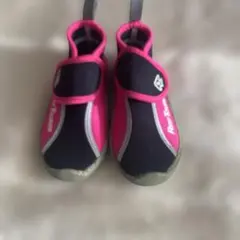 マリンシューズ