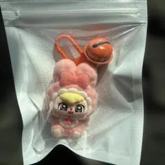 ラブブ風キャラクターキーホルダー