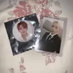 ジョンハン　トレカ　缶バッチ　seventeen cafe