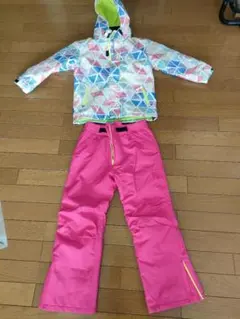 子ども用スノーボード　スキー　ウェアセット