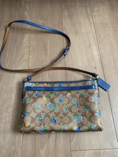 COACH 花柄ショルダーバッグ ポーチ付き