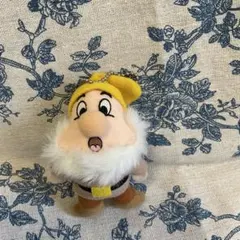 3匹のこぶた ぬいぐるみバッジ ディズニー - メルカリ