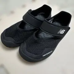 New Balance ブラック サンダル　16cm