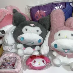 サンリオ　ぬいぐるみ　マイメロディ　クロミ　シナモンロール　マスコット　プライズ