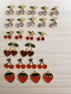 さくらんぼ系チャーム まとめ売り
