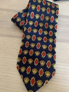 美品 GIANNI VERSACE ベルサーチ クール ファッションネクタイ ✴︎