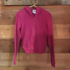 パタゴニア 薄手のパーカー