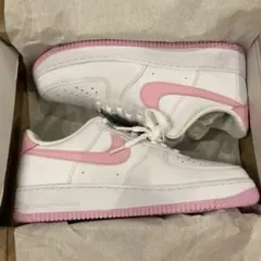 NIKE AIR FORCE 1 ホワイト ピンク　us10 エアフォース1のサムネイル