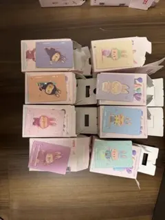 ラブブ　labubu lazy yoga ヨガ 8個セット