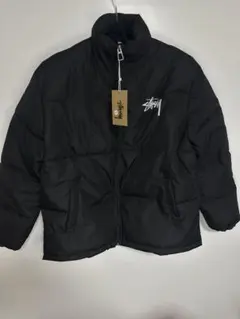 Stussy ブラック ダウンジャケット