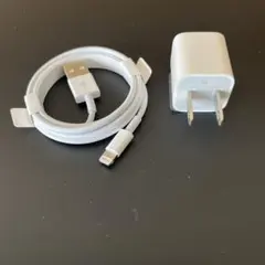USB-LightningケーブルとACアダプターセット
