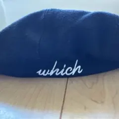 ブラックベレー帽（刺繍入り）