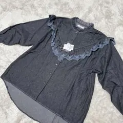 【新品タグ付き】フリークスストア デニムフリル刺繍シャツブラウス