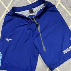 セントラルMizuno 青 ショートパンツMサイズ