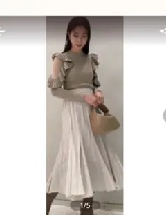 新品SNIDEL スナイデル　プリーツフリルニットプルオーバー