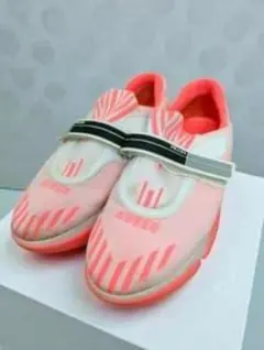 PRADA プラダ クラウドバスト スニーカー ピンク 37のサムネイル