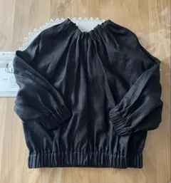 【美品タグ付き】HYKE ハイク トップス 五分丈 ネイビー サイズ2 美品タグ付き】HYKE ハイク トップス 五分丈 ネイビー サイズ2