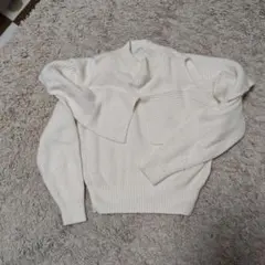 SNIDEL ホワイト オフショルダー ニット