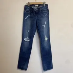 《Abercrombie & Fitch》スキニーデニム ダメージ加工のサムネイル