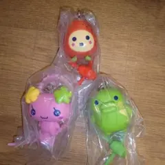 たまごっち カラフルマルチチャーム くちぱっち いちごっち ふらわっち