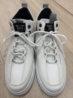 ROSTORY CHILD ホワイト ハイカットスニーカー