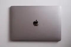 Apple M1チップ搭載13インチMacBook Air