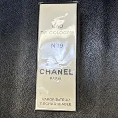 新品未開封 CHANEL N°19 EAU DE COLOGNE 50mlのサムネイル