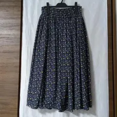 ロングスカート　花柄