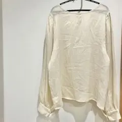 アイボリー 薄手 プリーツ バルーンスリーブ シースルー シャツ トップス M