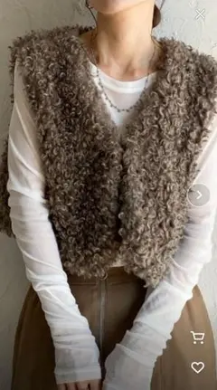 she's closet vネックショート丈プードルファーベスト