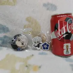 ブルーロック 凪誠士郎 ふらっとならぶんですアクスタ 缶バッジ2点