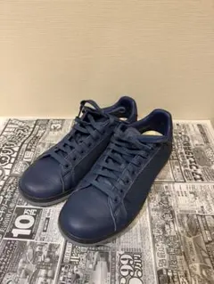 アディダス シューズ