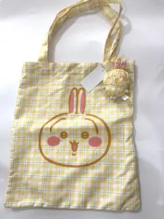 ちいかわ　ウサギ　チェックトートバッグ　マスコット付き
