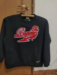 Regime ブラックグラフィック スウェット トレーナー