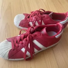 最終お値下げ！お買い得！レディース　adidas アディダス　スーパースター　赤